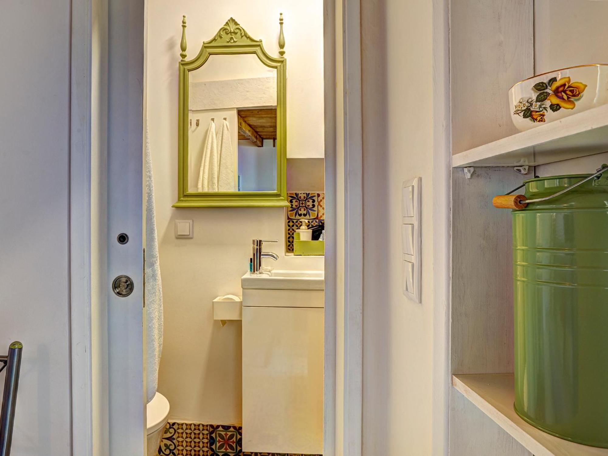 Alfama Cozy Studios By Get Your Stay Лиссабон Экстерьер фото