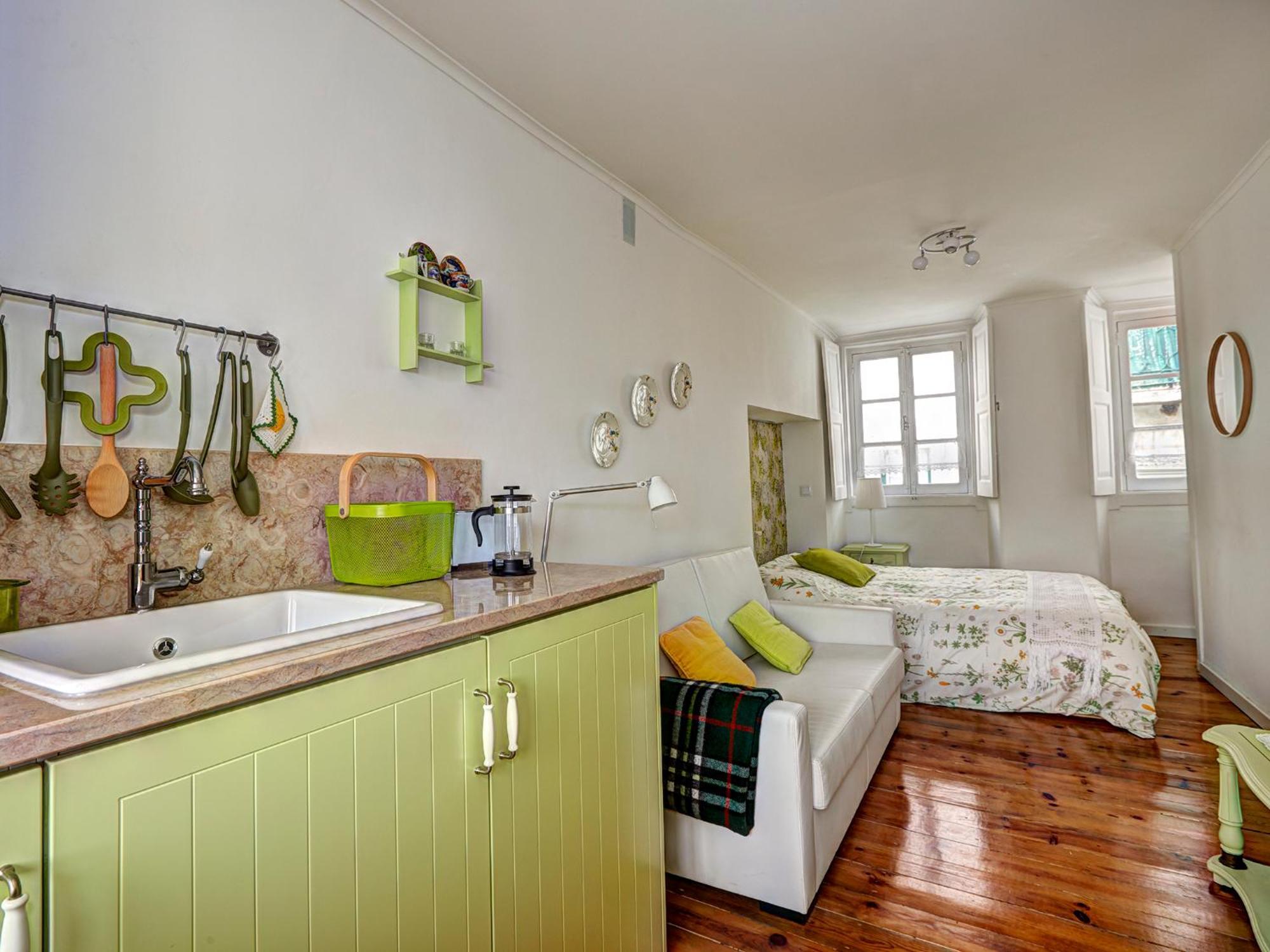 Alfama Cozy Studios By Get Your Stay Лиссабон Экстерьер фото