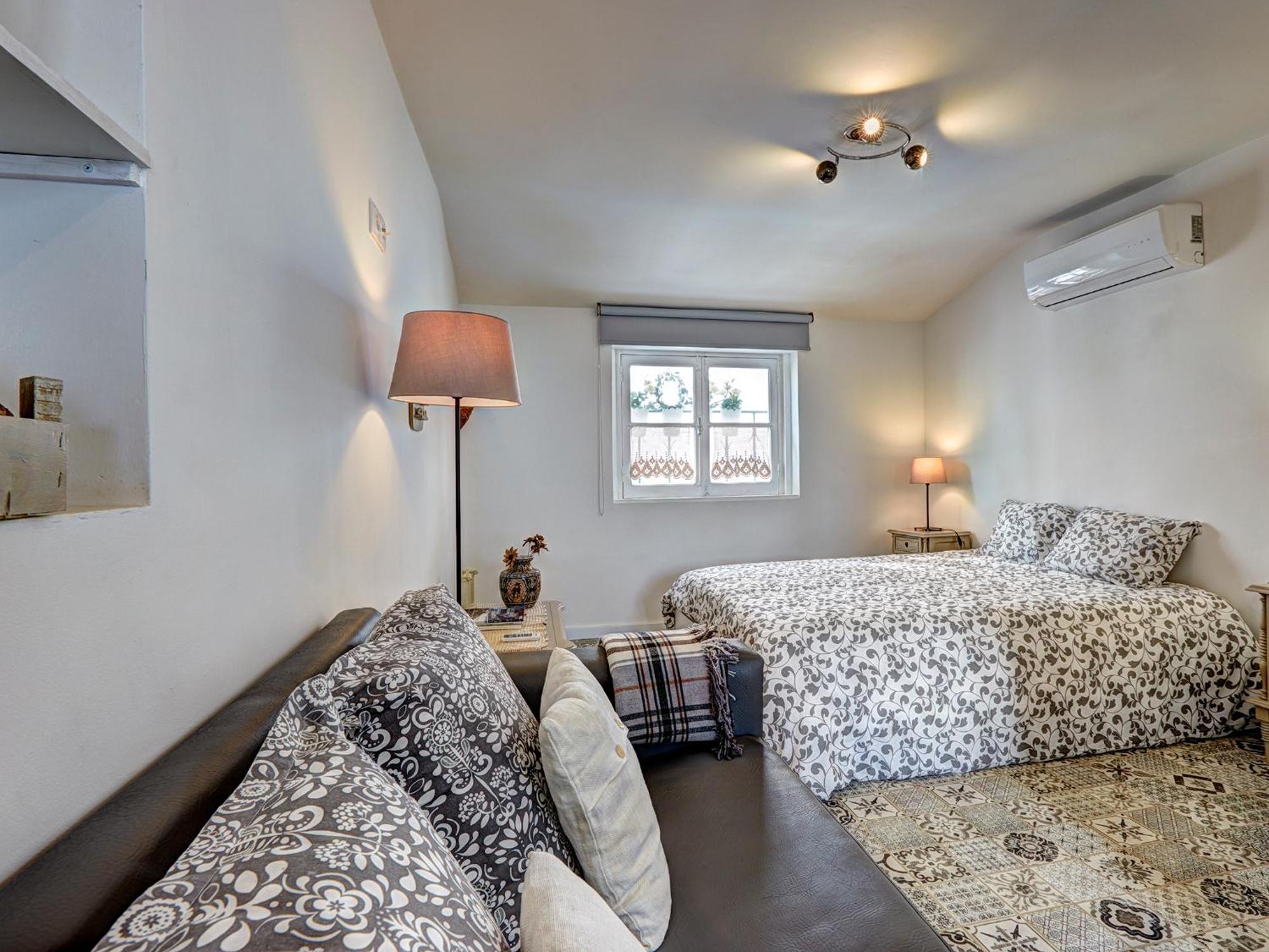 Alfama Cozy Studios By Get Your Stay Лиссабон Экстерьер фото